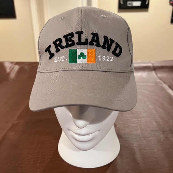 St. Patrick’s Day Pub Shirt / Ireland Hat Bundle - Size Large - Picture 8 of 15